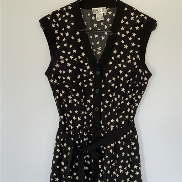 𝅺ROBBIE Bee Black and Cream Stars, Shortsleeved - Picture 14 of 15